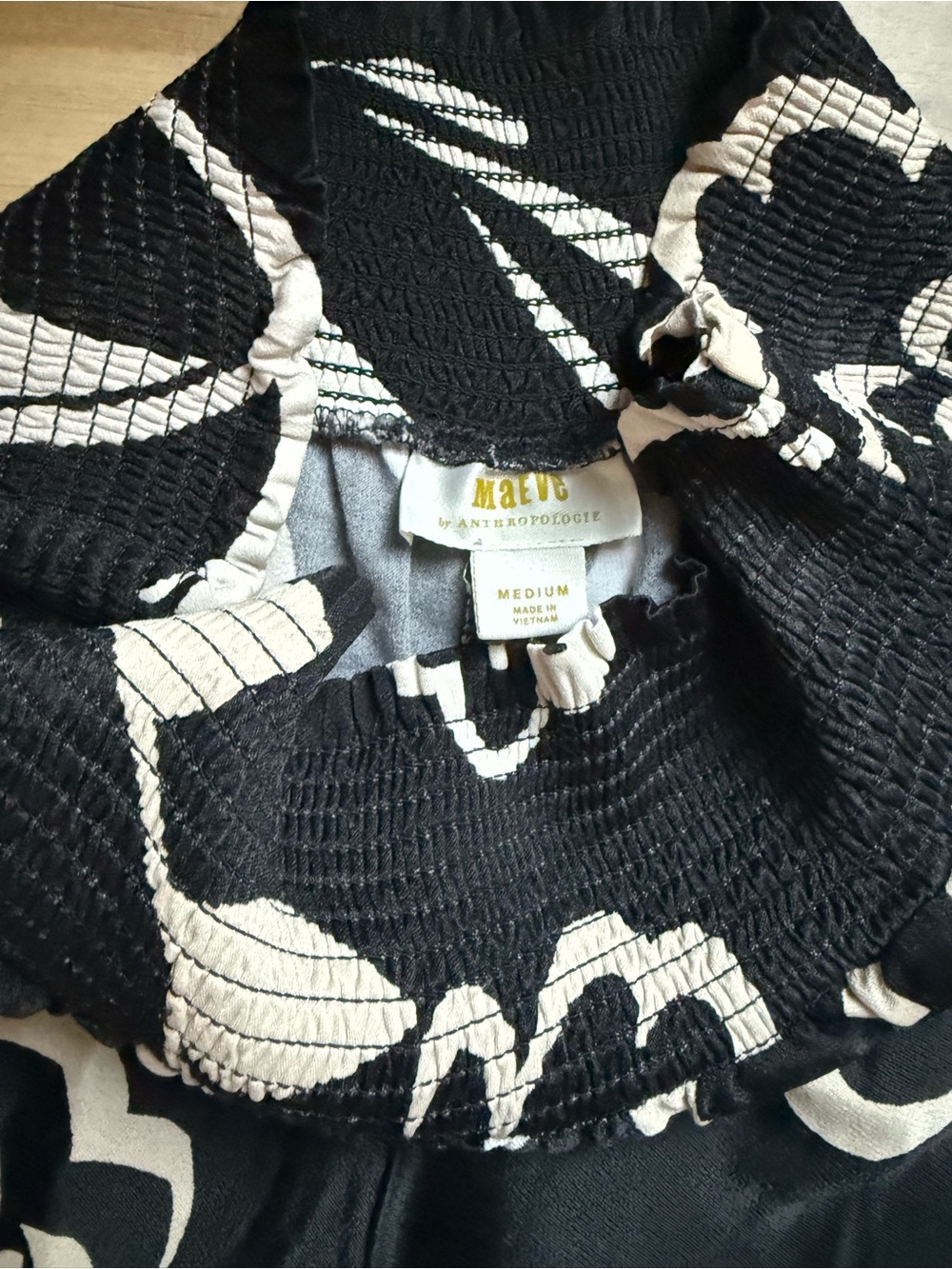 Anthropology Maeve Black and Cream Floral flowy wide leg pants.
NWOT - Picture 5 of 7